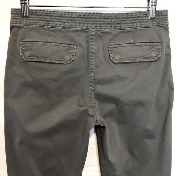 219. Club Monaco Cotton Twill Utility-Style. Stretch Pants Army Green - Picture 4 of 7